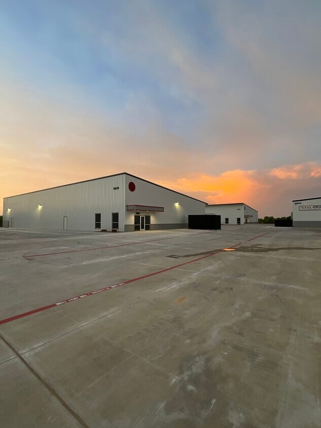 Westbound Katy Business Park